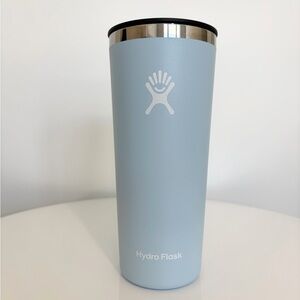 NWOT Hydro Flask Tumbler Blue, 22 oz.